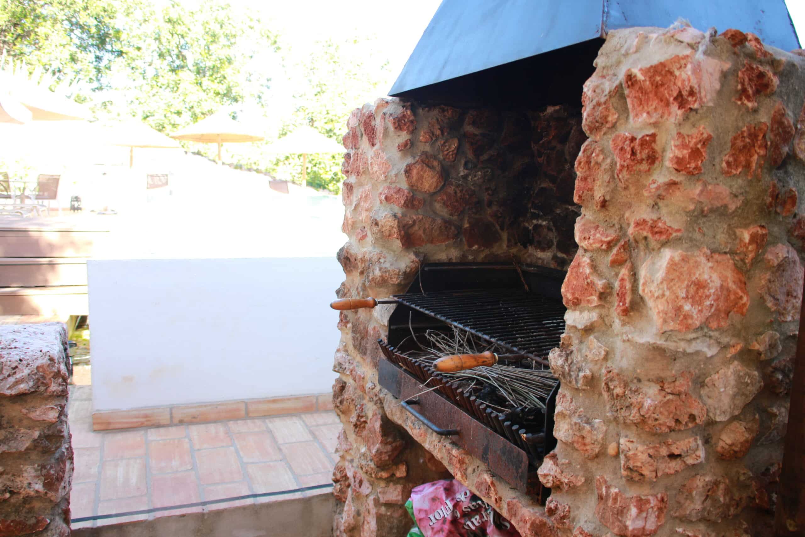 Casa da Tita, Nave do Barão — pátio e exteriores 4